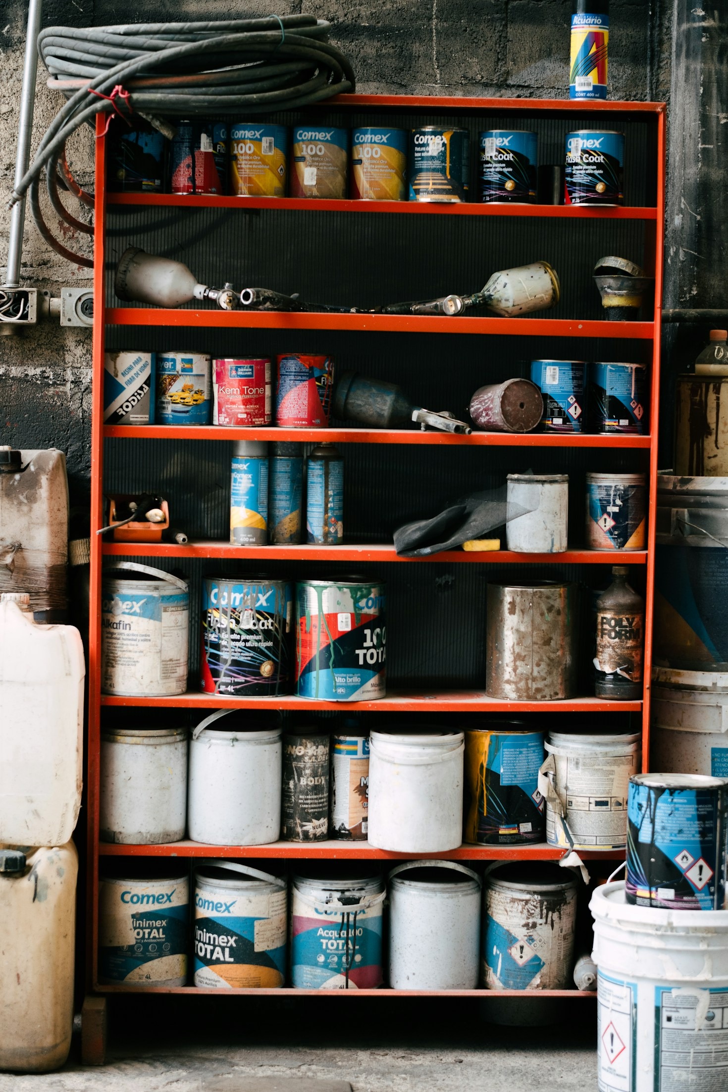 Cómo elegir la pintura ideal para interiores